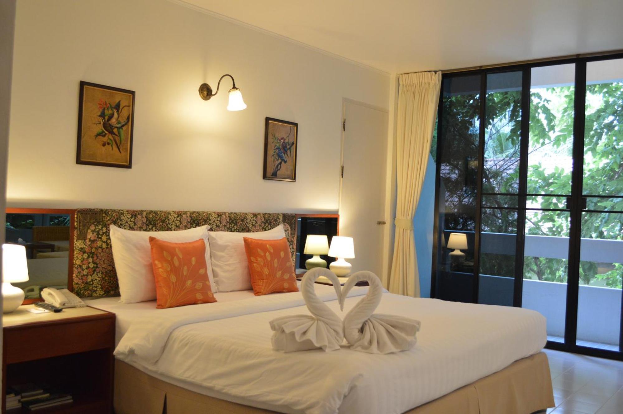 הואה הין Nern Chalet Beachfront Hotel מראה חיצוני תמונה