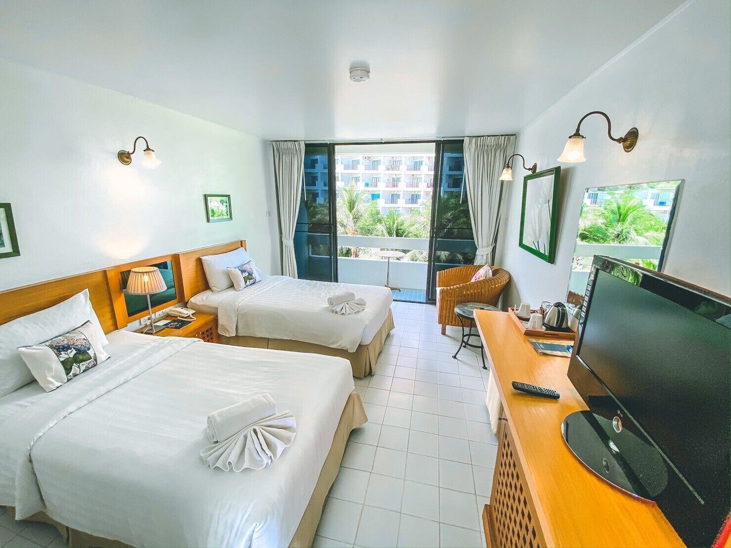 הואה הין Nern Chalet Beachfront Hotel מראה חיצוני תמונה