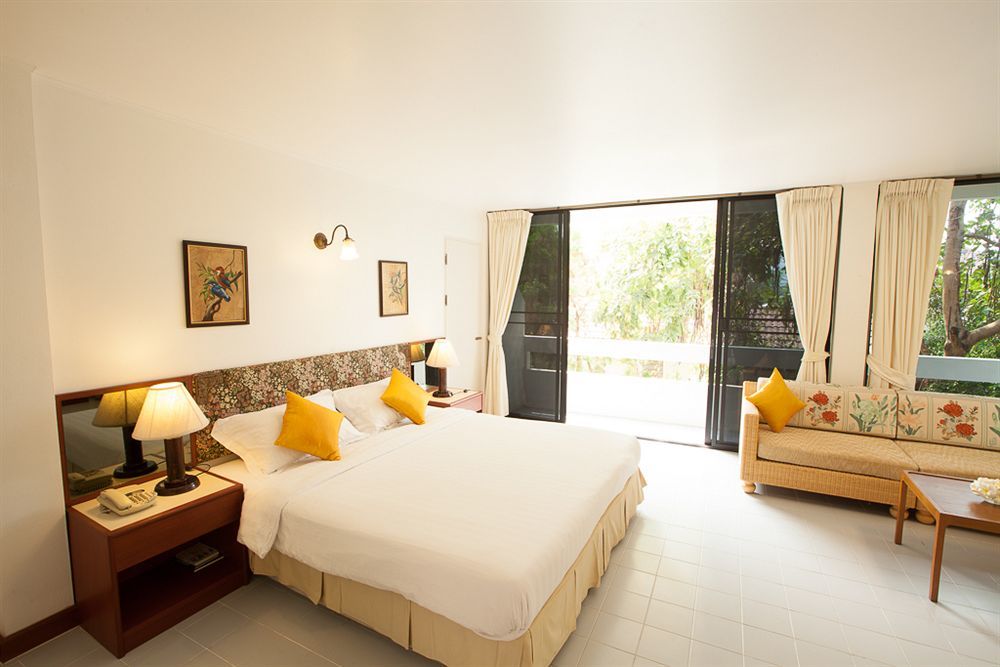 הואה הין Nern Chalet Beachfront Hotel מראה חיצוני תמונה