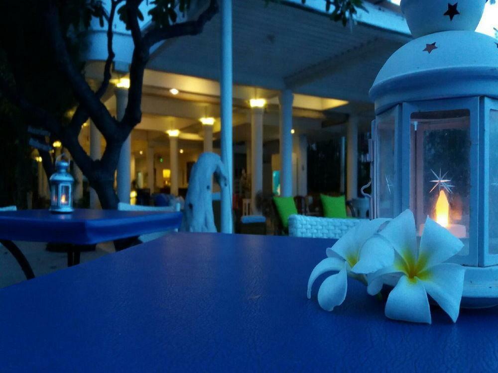 הואה הין Nern Chalet Beachfront Hotel מראה חיצוני תמונה